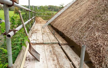 advantages of Na H Eileanan An Iar thatch roofing